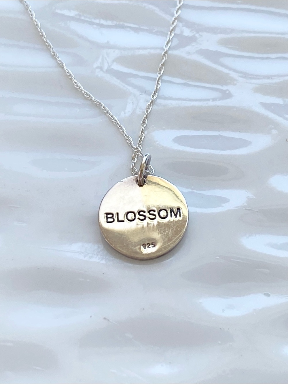 Sterling Silver Dandelion Disc Pendant Necklace 16” inches - Picture 3 of 7